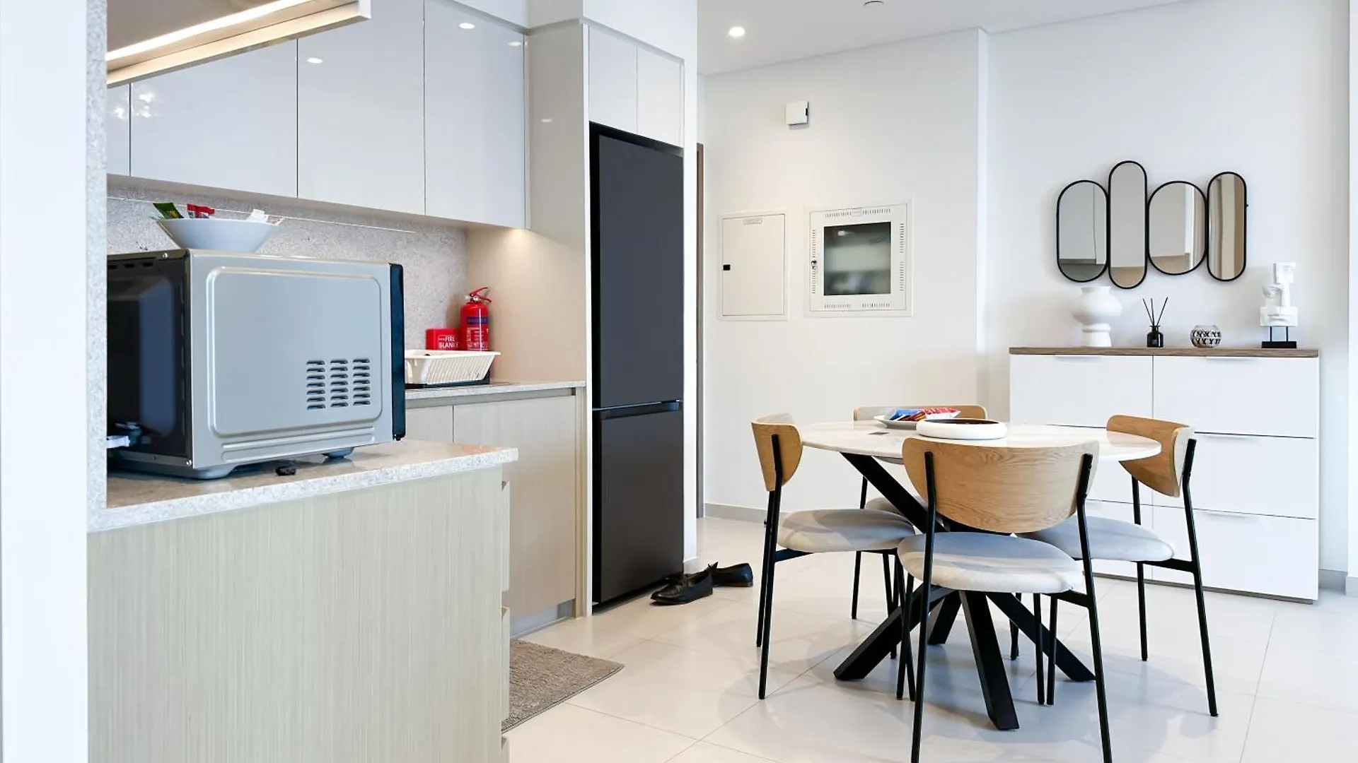 Trophy - Downtown Skyview Residence In 35Th Floor location
